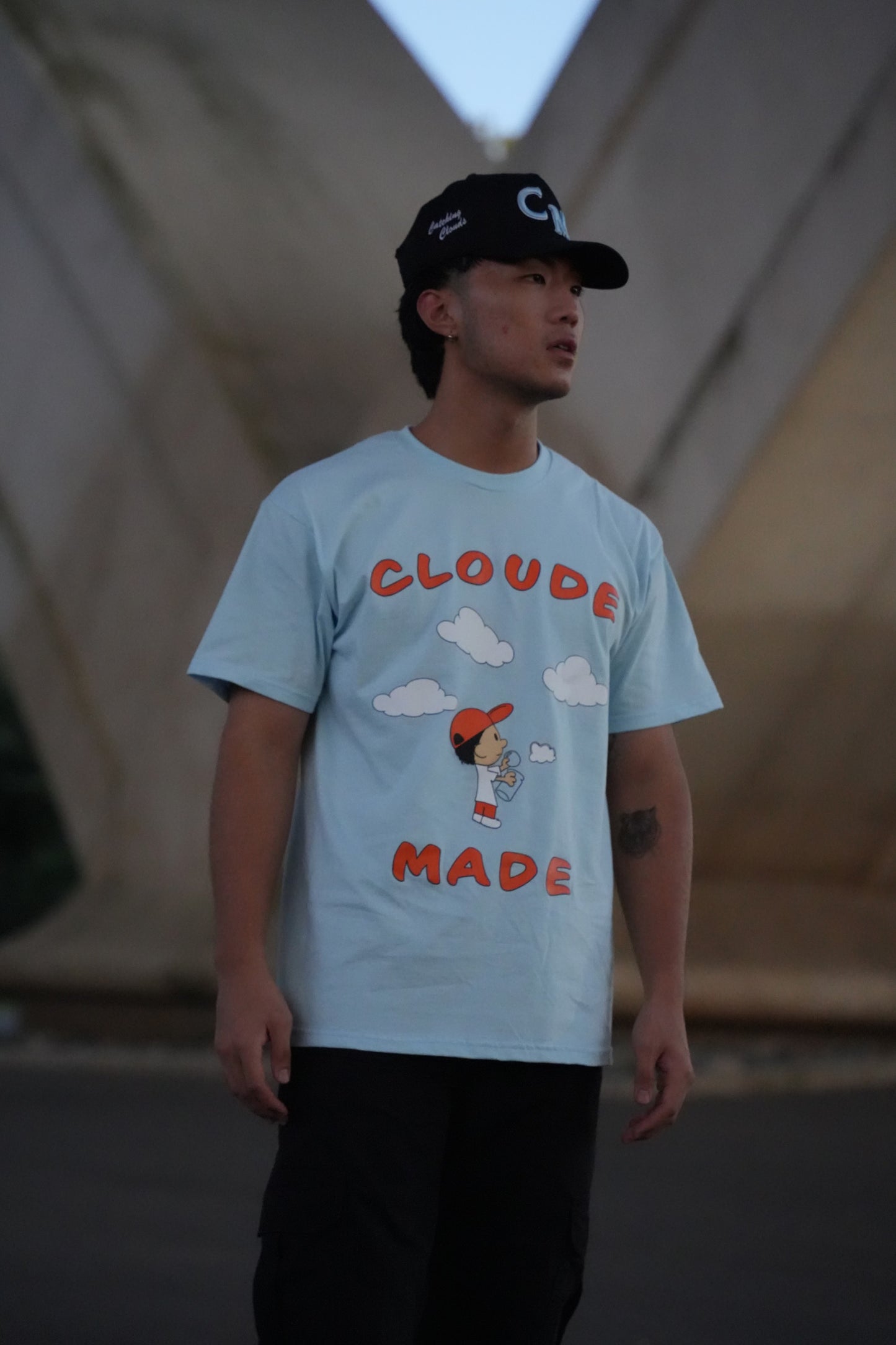 CLOUDE MADE LOGO SNAPBACK HAT - BLACK